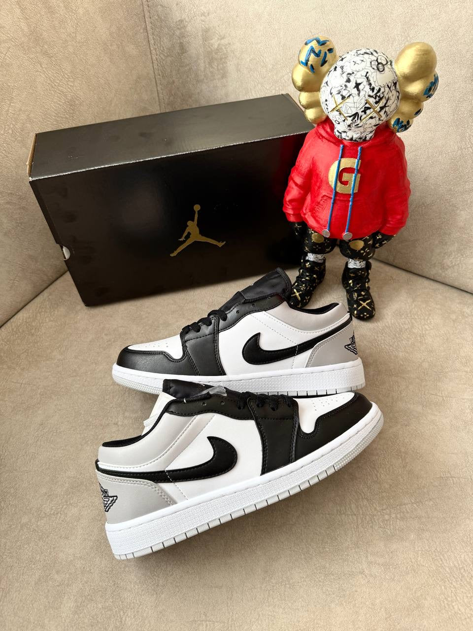 Nike Air Jordan | Black Smoke